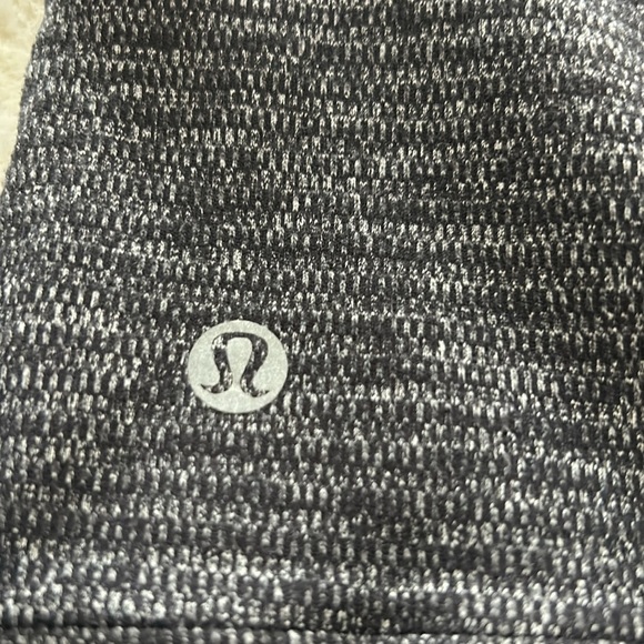 Lululemon 1/2 Zip Pullover - Picture 7 of 10